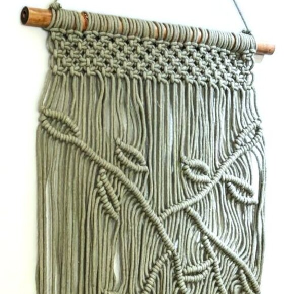 OOAK Artisanal Tapestry Wall Hanging Sage Green Macrame Botanical Leaves & Vines - Picture 4 of 7